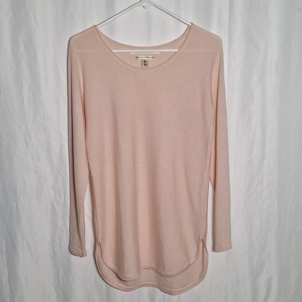 Max studio 100% extra fine merino wool